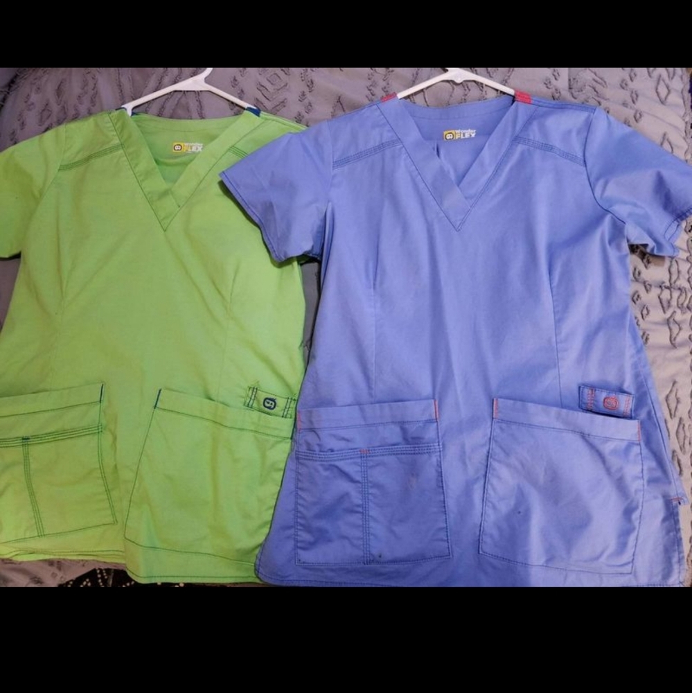Scrub Sets - image 1